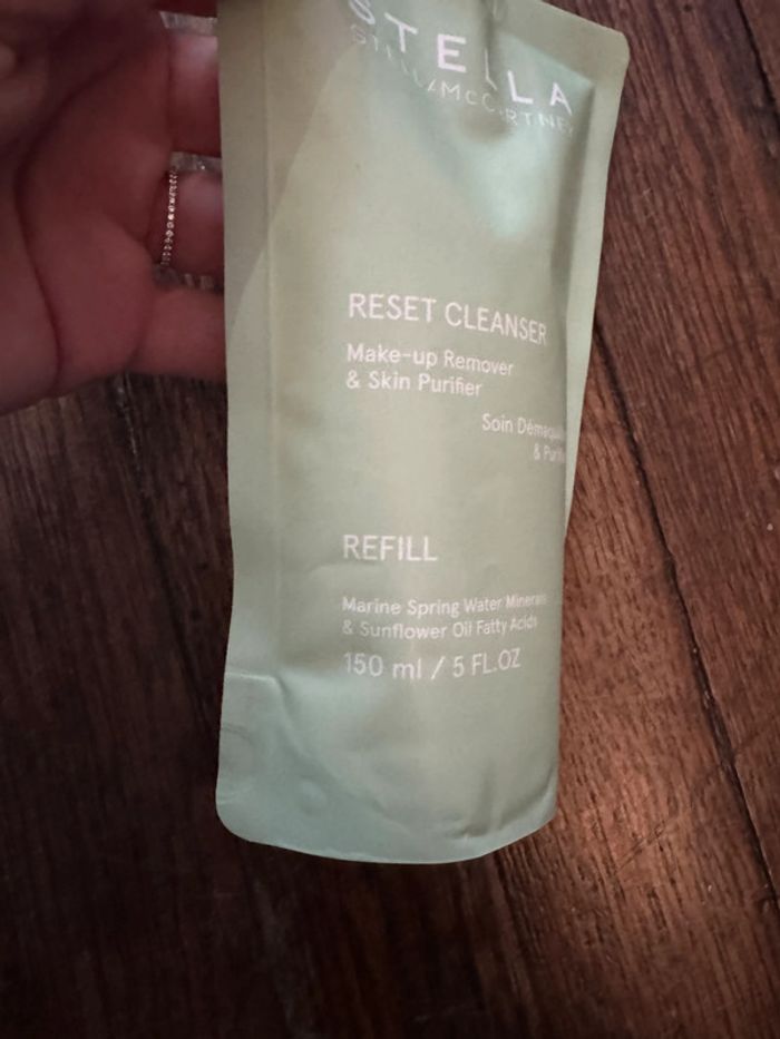 reset cleanser, démaquillant purifiant Stella McCartney 150 ml Neuf Valeur 30 euros - photo numéro 4