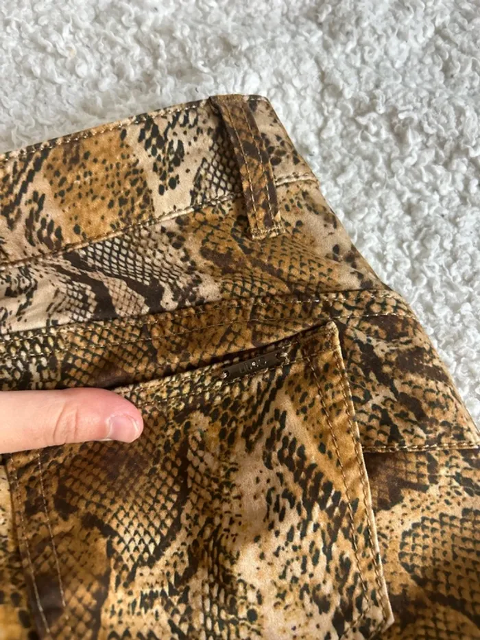 Pantalon serpent - photo numéro 3