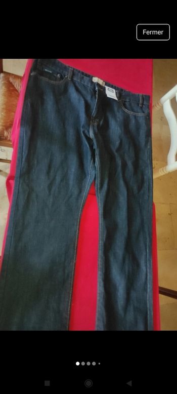 Très beau jeans neuf h15