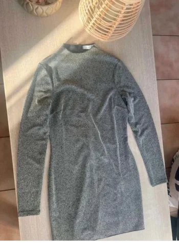 Très  belle  robe  élégante Mango 🩶