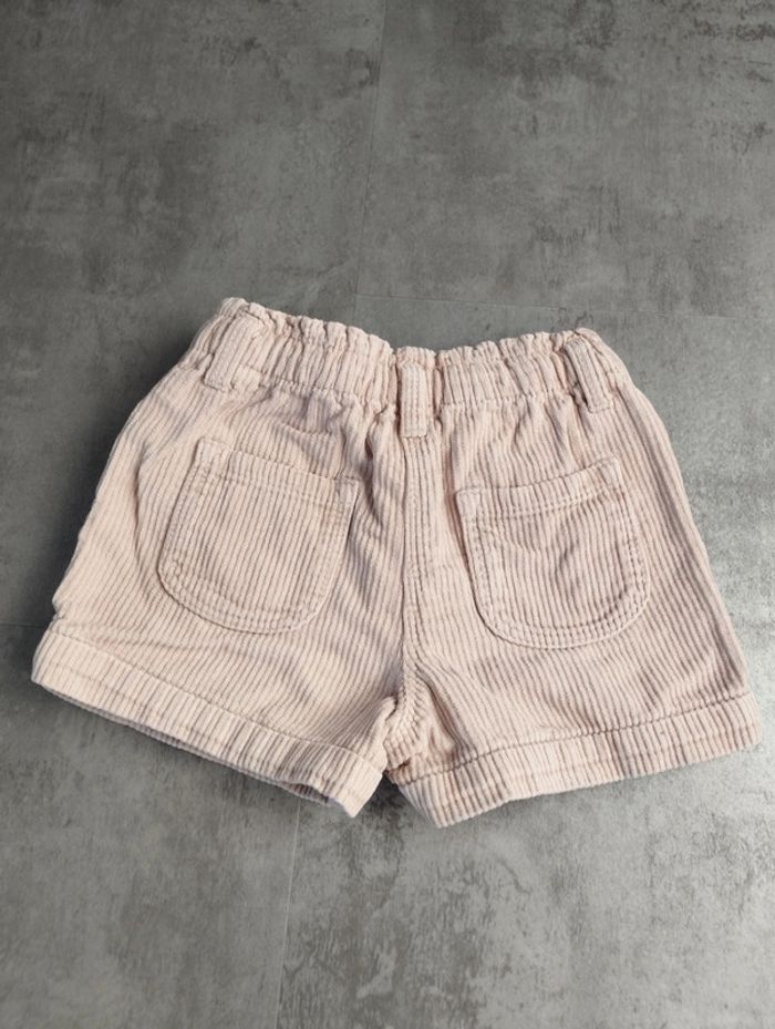 Short hiver 4 ans - photo numéro 3