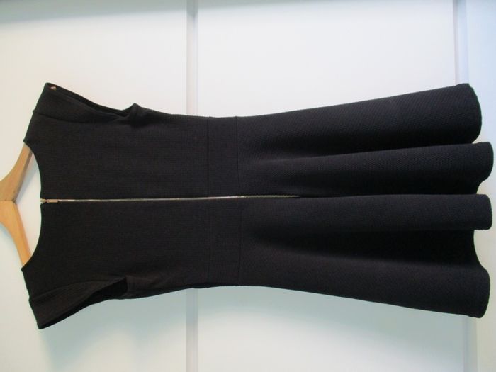 Robe noire neuve taille S - photo numéro 2
