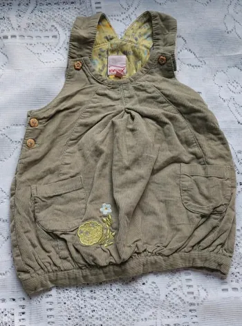 Salopette kaki Influx, en très bon état, taille 6 mois