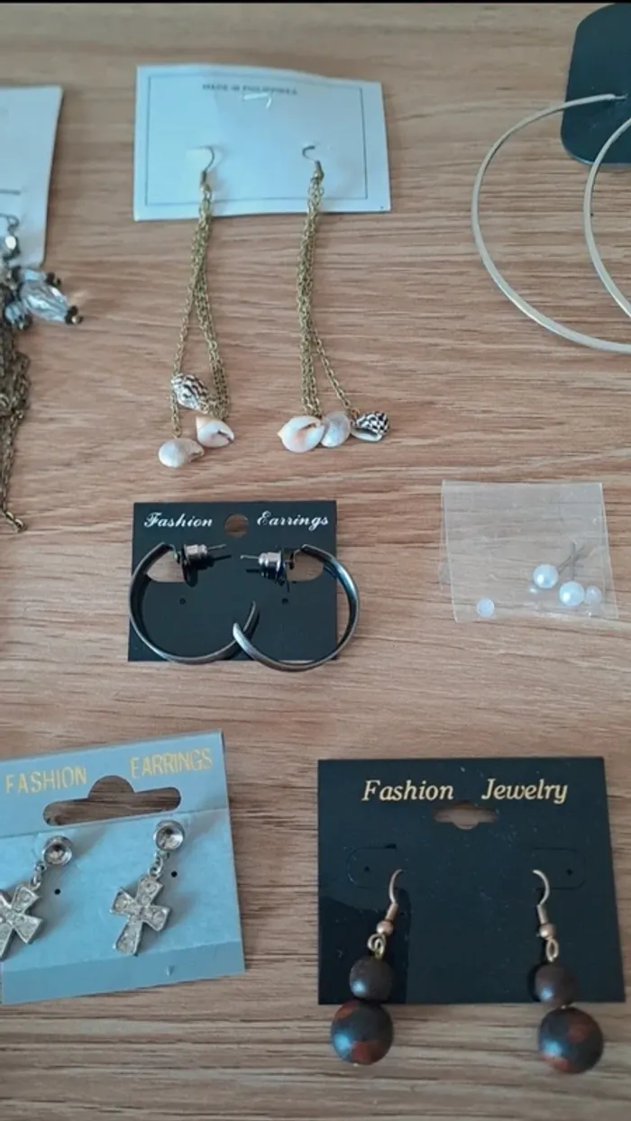Lot boucles d'oreilles 17 pièces - photo numéro 4
