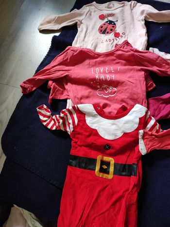 Lot pyjamas 6 mois