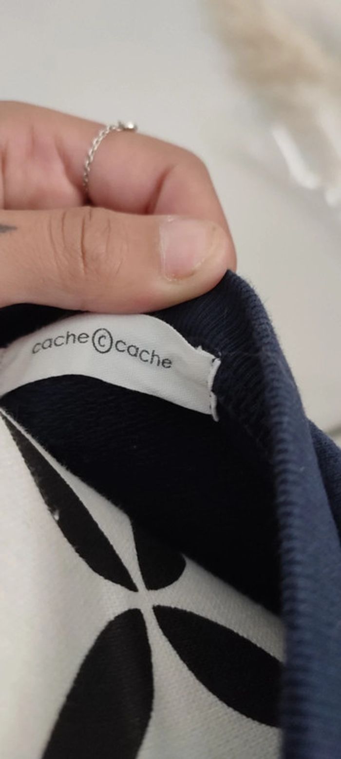 Sweat cache cache - photo numéro 2