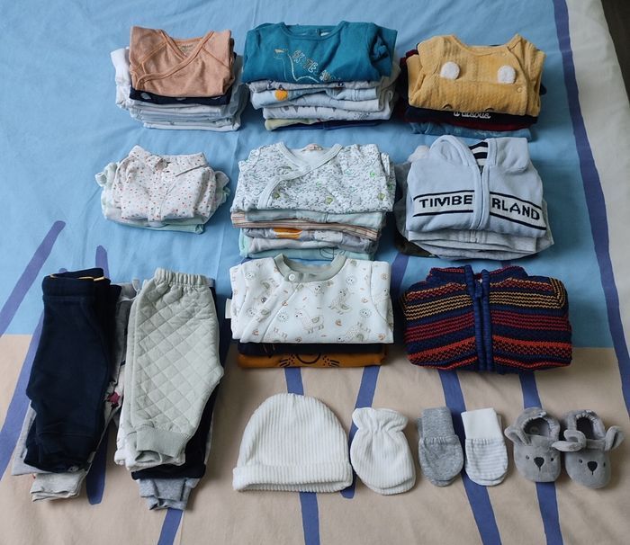 Lot bébé garçon 1 mois - photo numéro 2