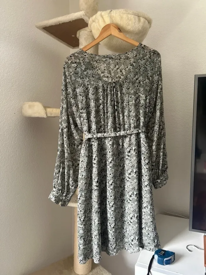 Robe fleurie H&M - photo numéro 7