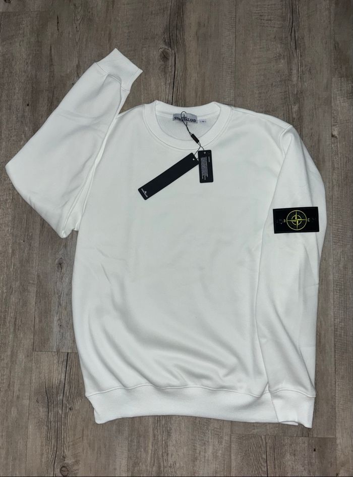 Pull ston Island blanc taille s