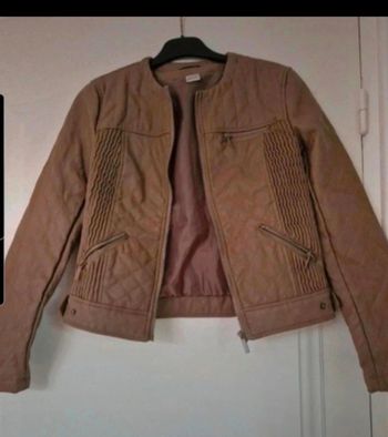 Veste similicuir taille 38