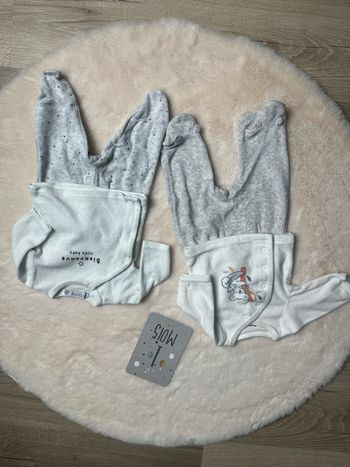 Lot de deux pyjamas 1 mois