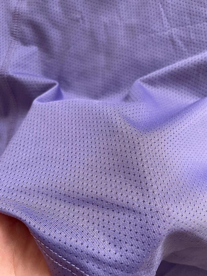 T-shirt de sport violet - photo numéro 3