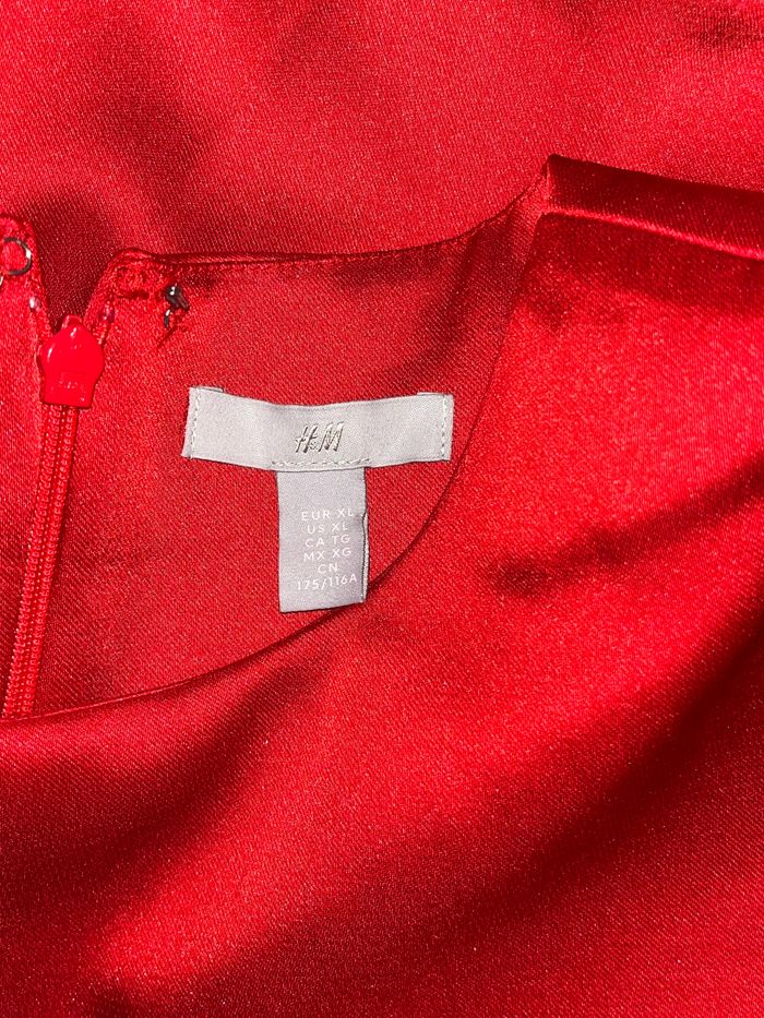 Robe satin - photo numéro 4