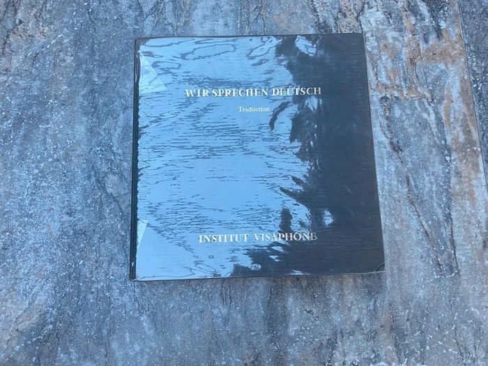 Livre d’apprentissage de l’allemand Wir Sprechen Deutsch - photo numéro 2