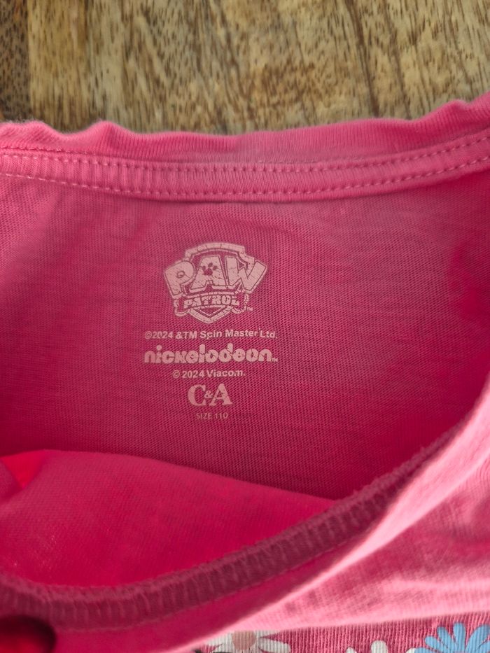 Lot 2 t-shirt été paw pat patrouille stella 5ans - photo numéro 4