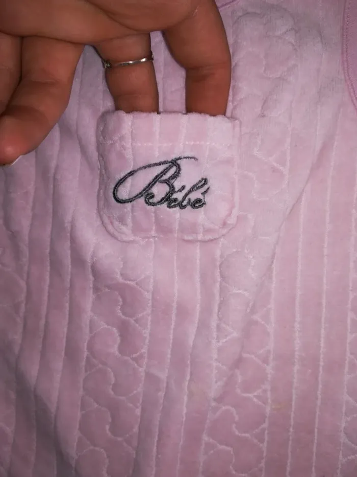 Jolie combinaison rose avec les pieds, pour l'été, bébé fille 1mois - photo numéro 2