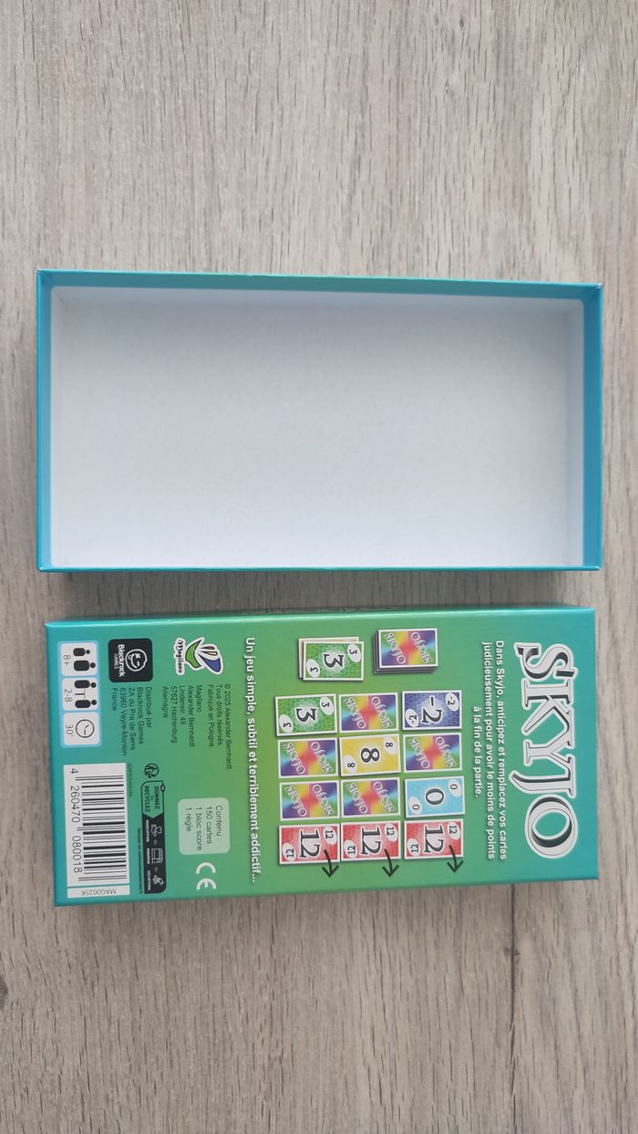 Boite vide pièce détachée Skyjo jeu de société #E15 - photo numéro 2