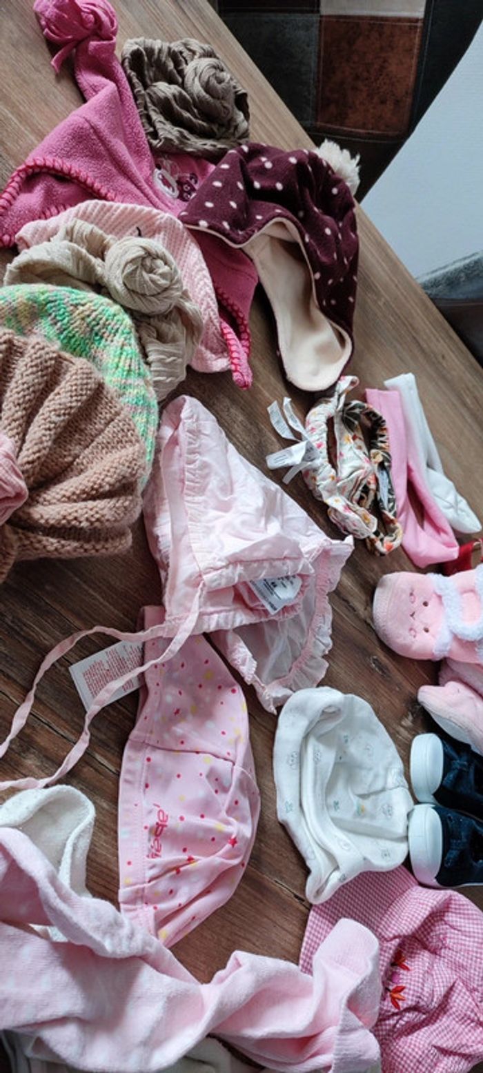 Lot accessoires 6-12mois - photo numéro 5