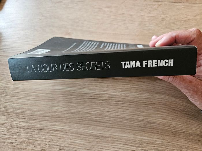 La couleur des secrets de Tana French - photo numéro 4