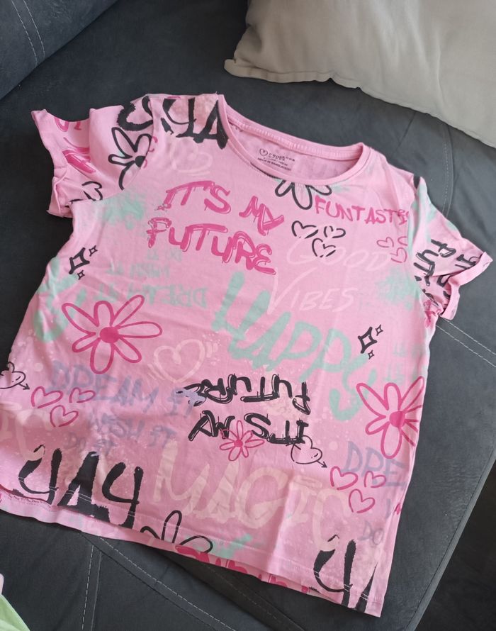 Lot de t-shirts - photo numéro 4