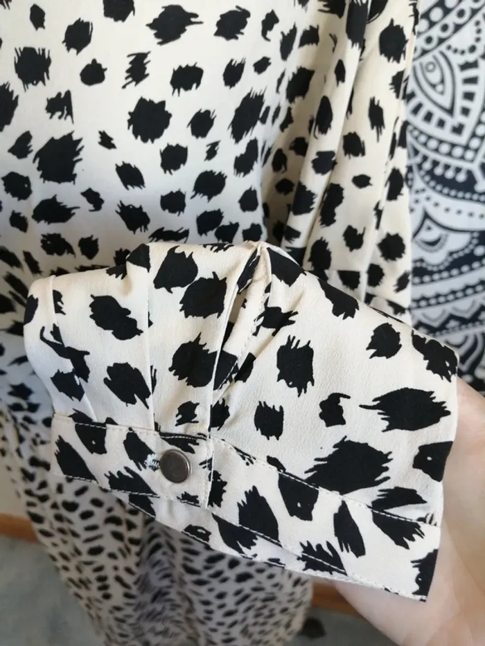 Robe manches longues beige motif noir girafe / best mountain / (M) - photo numéro 5