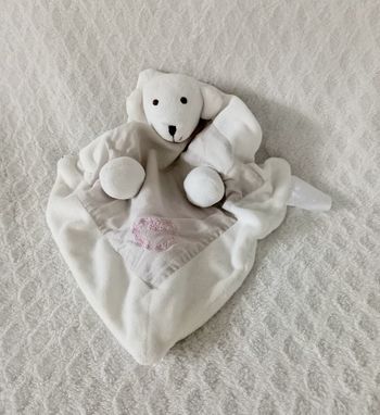 Doudou chien cœur brodé Jolipa