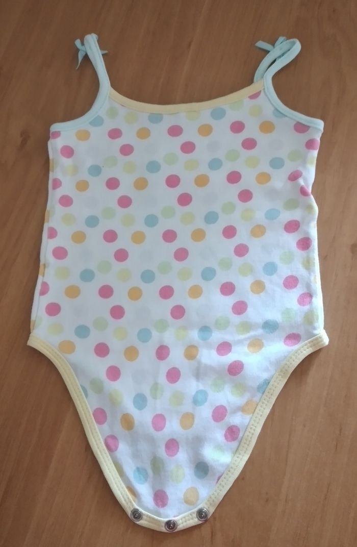 Lot de vêtements 9 mois fille - photo numéro 4