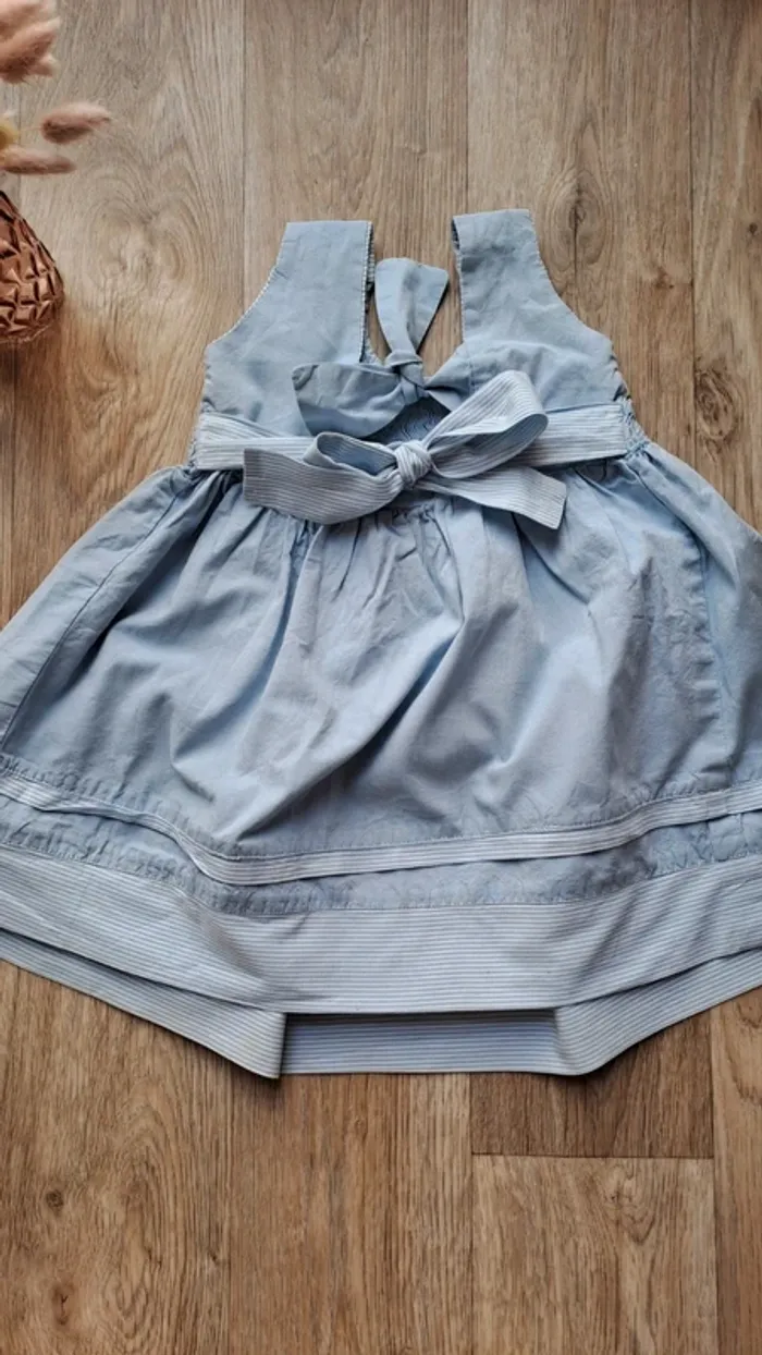 Robe malgache bleu clair 12 mois été - photo numéro 2