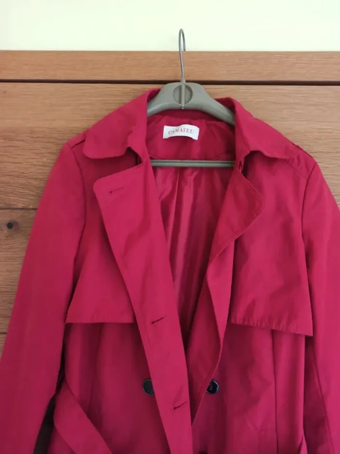 Trench rouge neuf - photo numéro 2