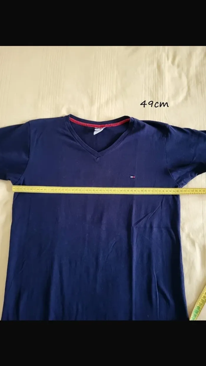 T-shirt Tommy Hilfiger taille M col V - photo numéro 8
