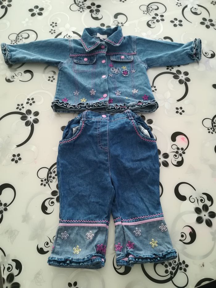 Lot ensembles 12mois