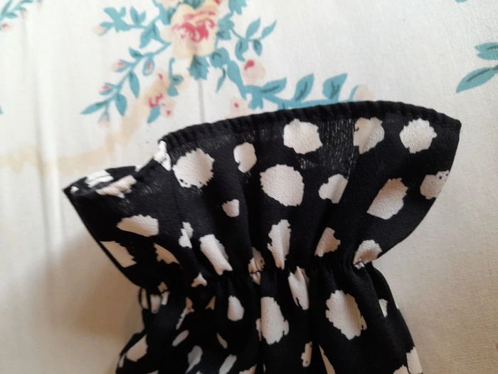 Chemise fond noir motifs blancs - photo numéro 5