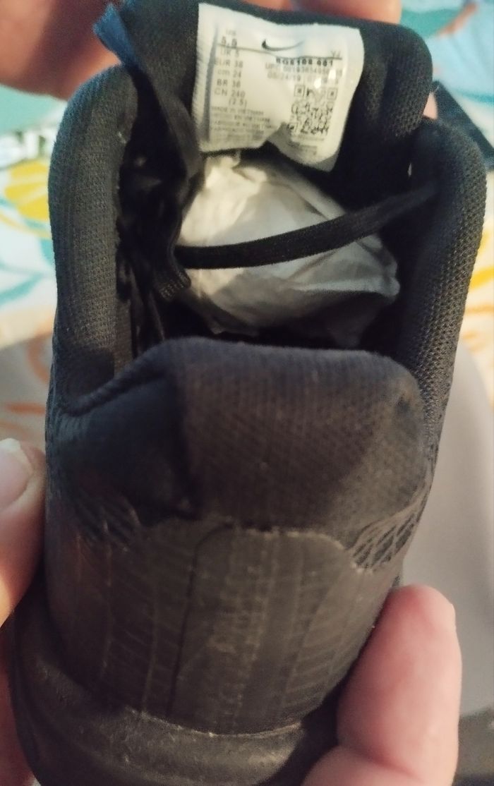 Baskets Nike noir - photo numéro 4