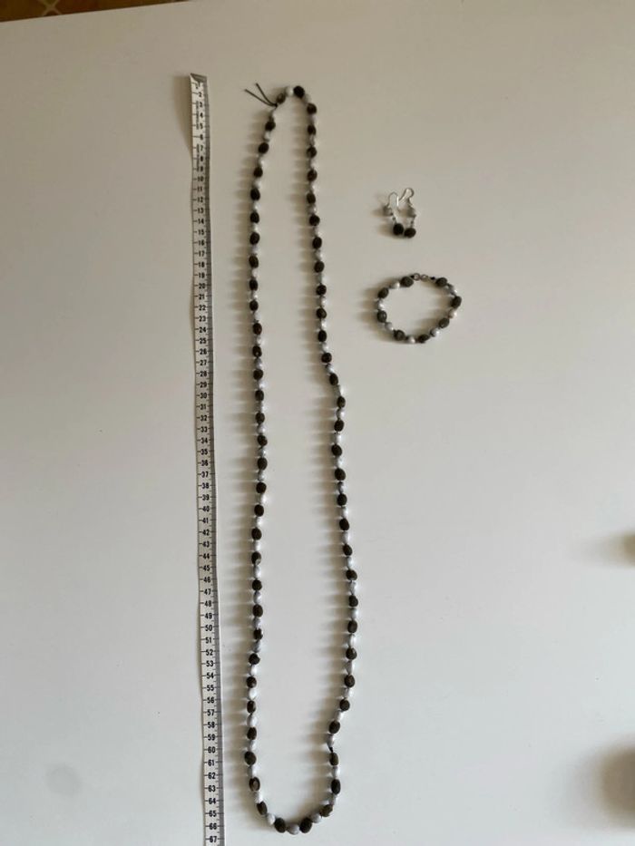 Parure de bijoux en graines des Antilles - photo numéro 4