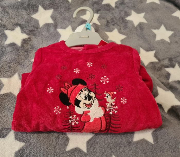 Lot Pyjama fille Minnie rouge 1 pièce avec Bonnet de Noël Disney taille 6 mois