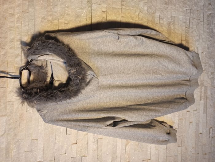 Sweat Long à Capuche Gris Femme Taille M NEUF - photo numéro 5