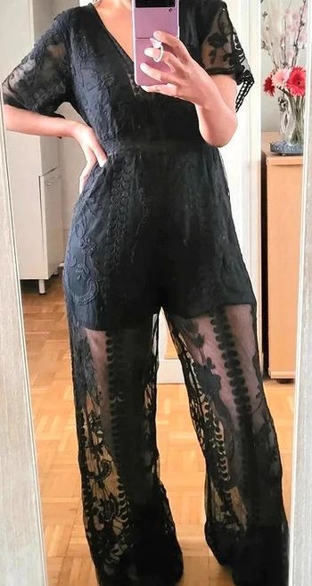 Magnifique combinaison dentelle brodée short intégré sexy chic pépite rare