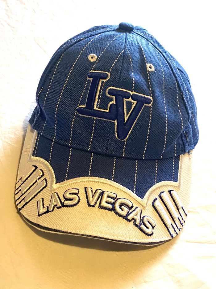 Casquette Koskash Head Wear Bleue Las Vegas Visière Blanche Accessoires Enfants Adolescents