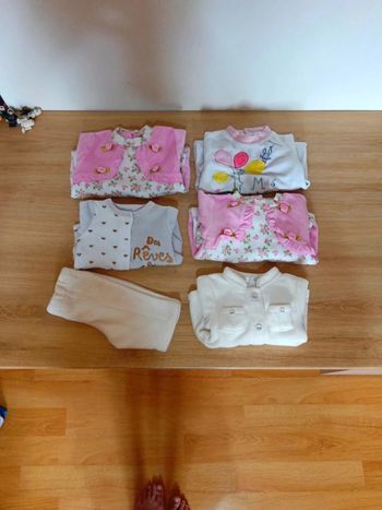 C42 Pyjamas hiver sucre d'orge, kitchoun, pommette 1 mois