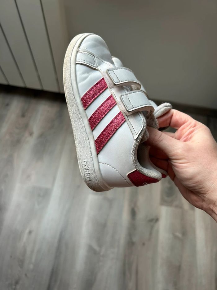 Basket - Adidas - pointure 26 - photo numéro 7