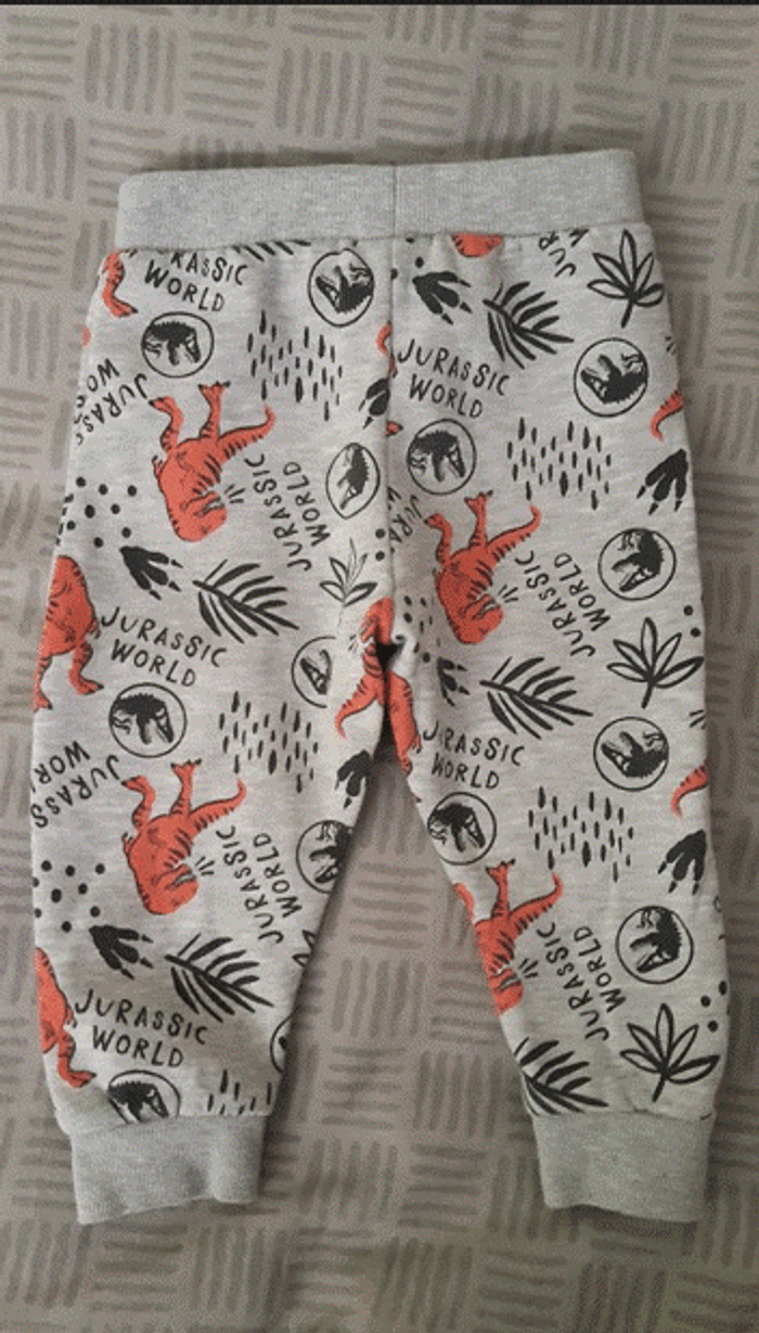 Legging Jurassic World 9 - 12 mois - photo numéro 2