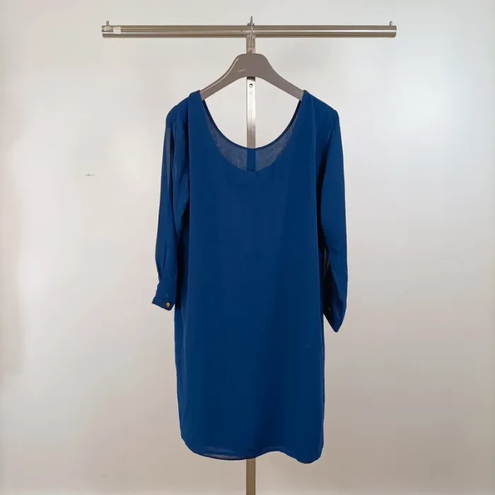 1 salopette + 5 robes + 2 hauts femme taille L, pièces variées et colorées L031 - photo numéro 3