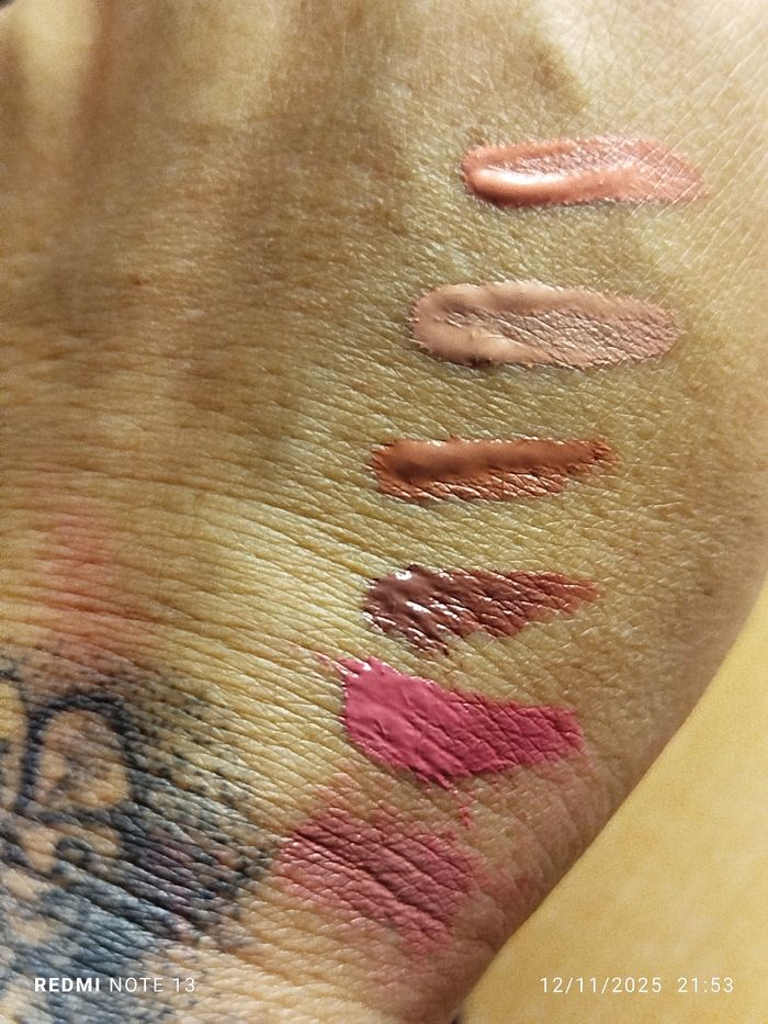 Blush liquide lèvres et joues - photo numéro 2