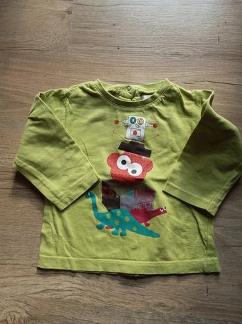 Tee-shirt robot dinausaure