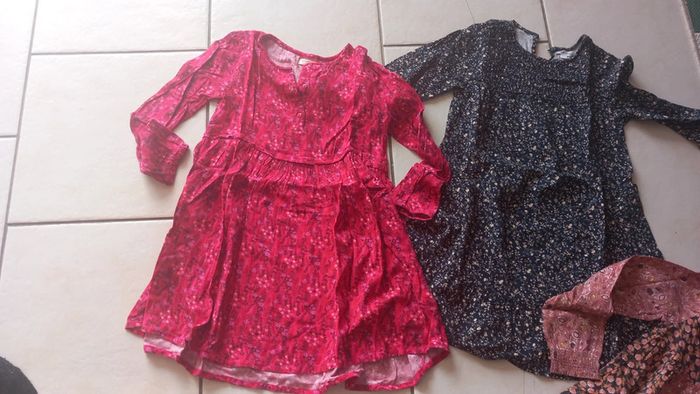 Lot de 3 robes ml fille 8 ans tbe - photo numéro 3