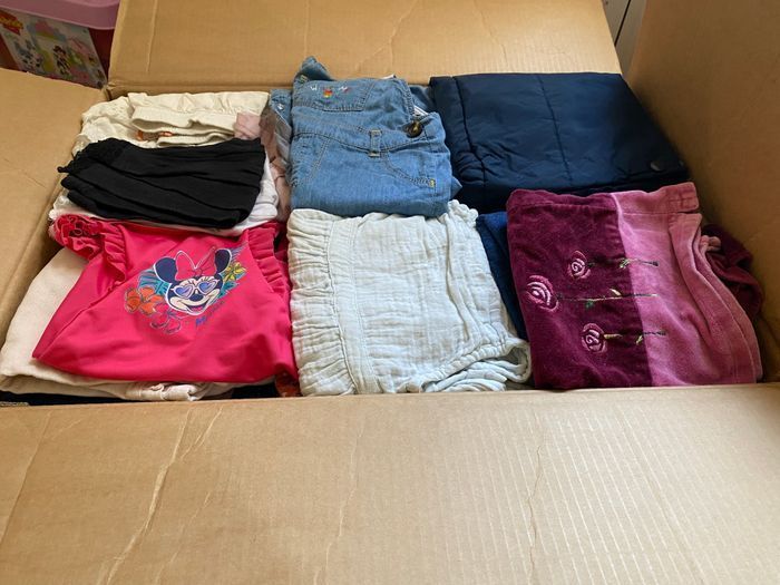 Vêtements fille 12 mois (lot) - photo numéro 3