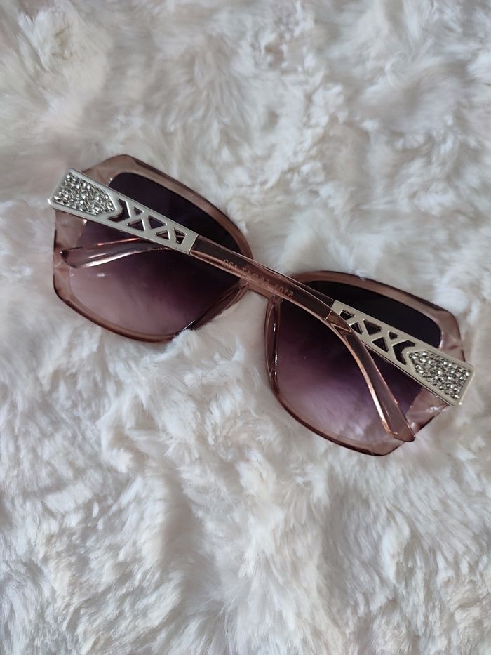 Lunette de soleil marron argenté et strass - photo numéro 3