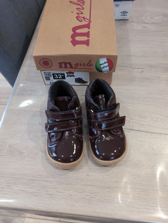 Chaussures vernis fille