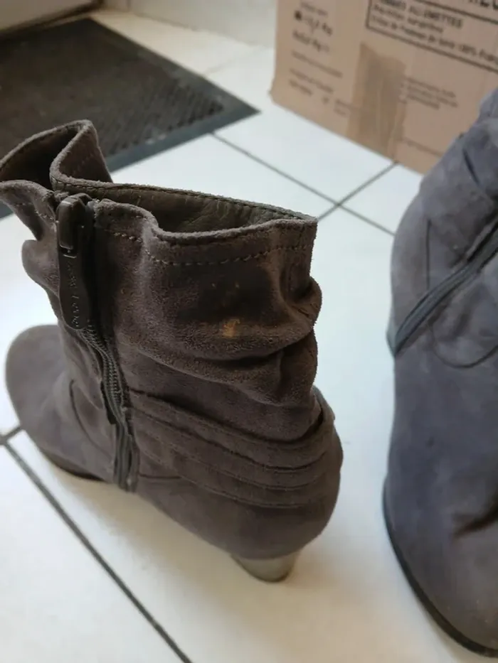 Chaussures/ bottines femme à talon - Taille 37 - photo numéro 5