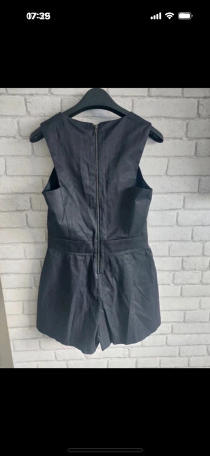 Combi short Naf Naf taille 36 - photo numéro 2